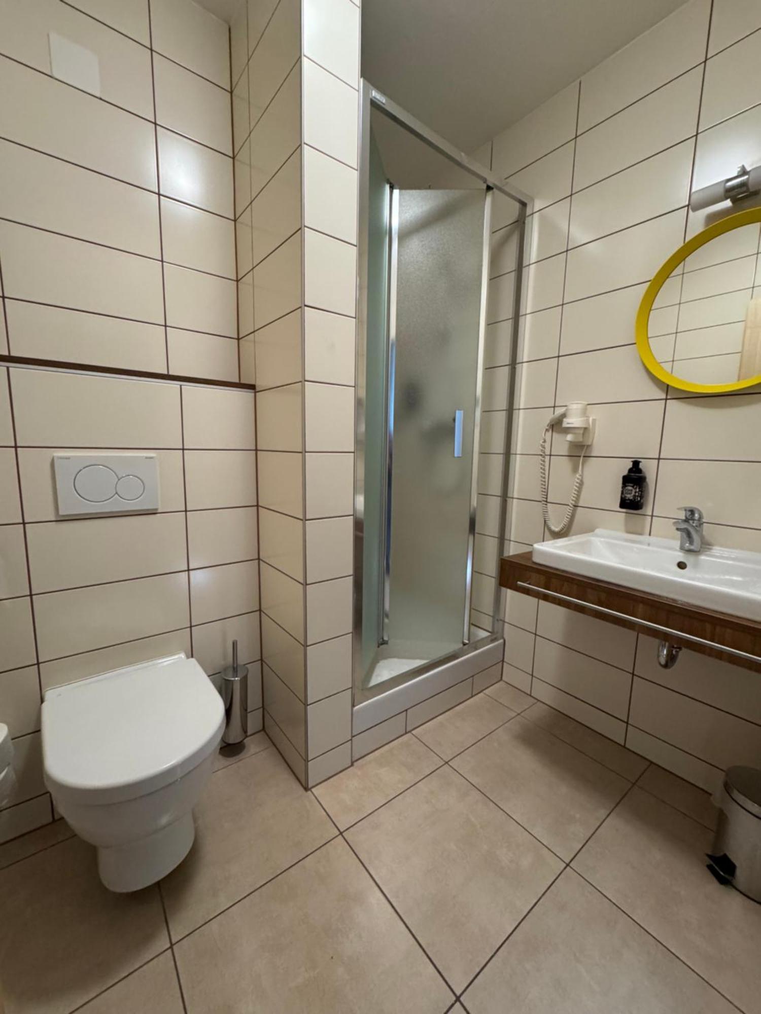 Sport Hotel Sletiste Kladno Bagian luar foto
